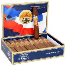 LA AURORA ADN DOMINICANA DNA ROBUSTO 5X50 LA AURORA ADN DOMINICANA DNA ROBUSTO 5X50
